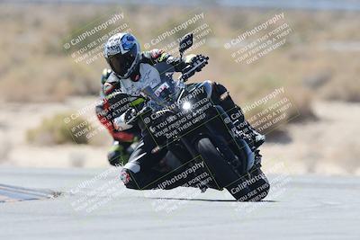 media/Oct-02-2025-Racers Edge (Thu) [[2c91cb6ab3]]/3-B Group/Session 3-Turn 16 (12pm)/